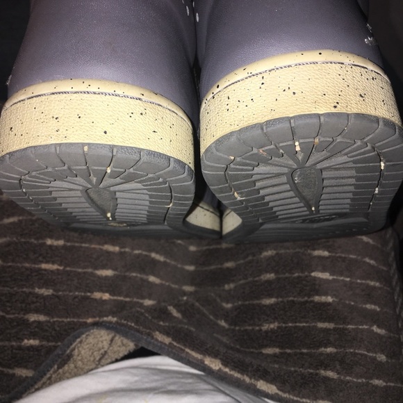 Nike Air Jordan1 Flight 4 Gray - Picture 6 of 8